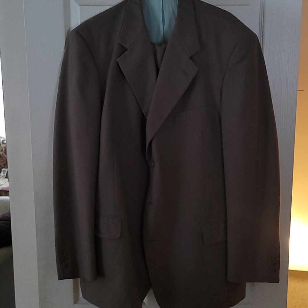 Men's suit